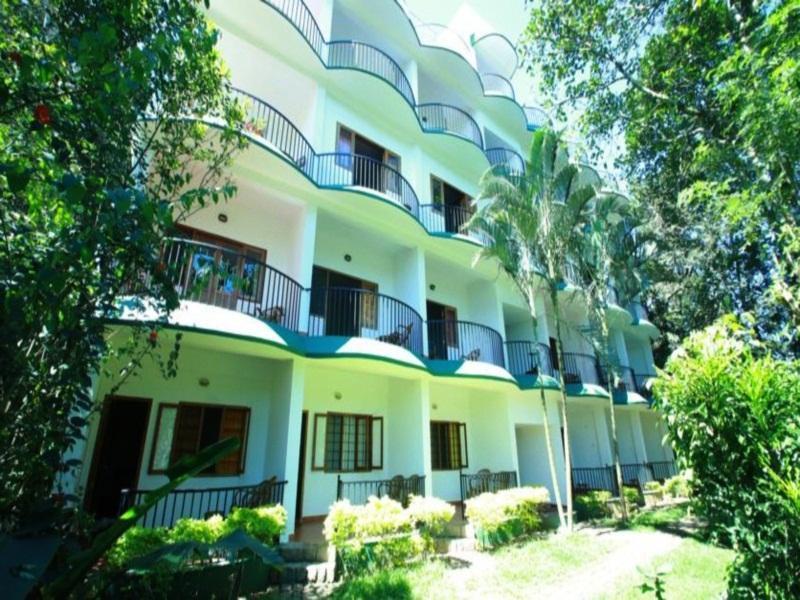 Chrissie'S Hotel Thekkady Extérieur photo